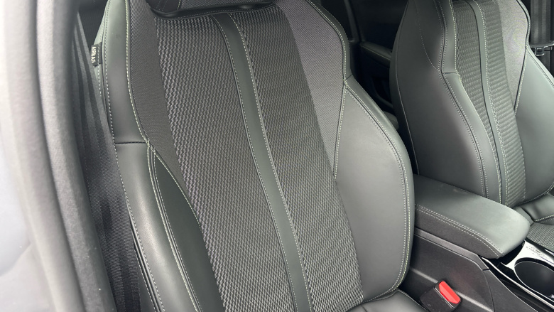 Peugeot 208 1.2 Hybrid 136 GT 5dr e-DSC6 Petrol Hatchback